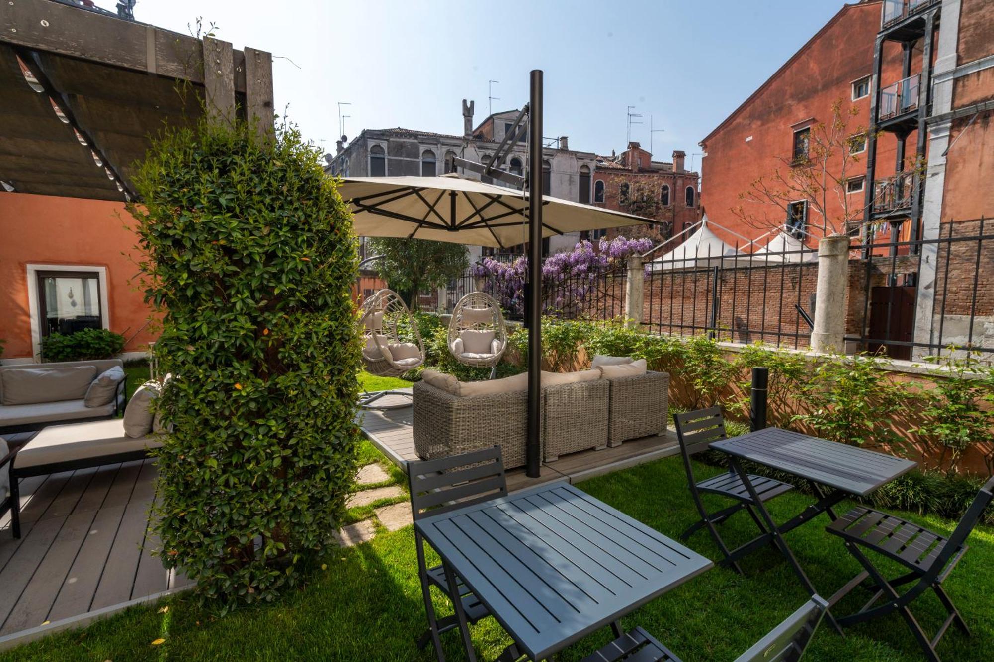 Palazzo Morosini Degli Spezieri - Lifestyle Apartments Venice Exterior photo