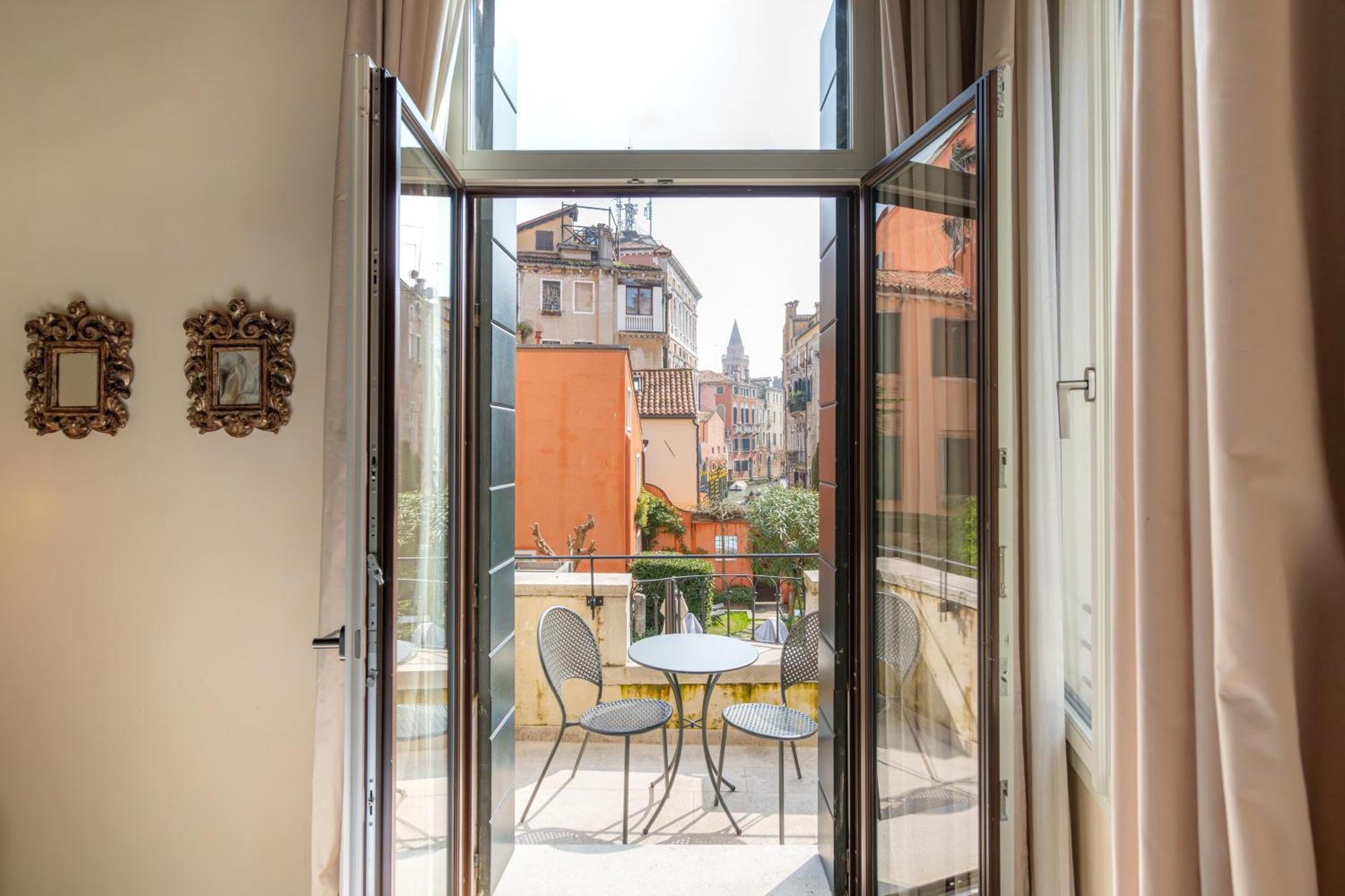 Palazzo Morosini Degli Spezieri - Lifestyle Apartments Venice Exterior photo